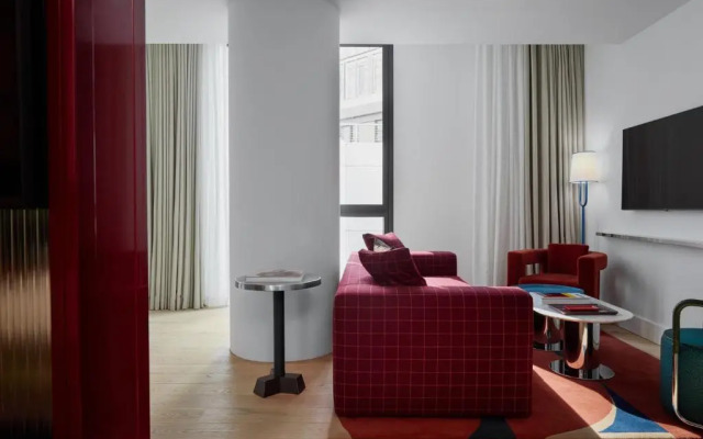 Kimpton Main Frankfurt by IHG