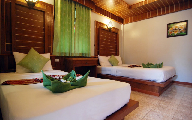 Lanta Nature Beach Resort