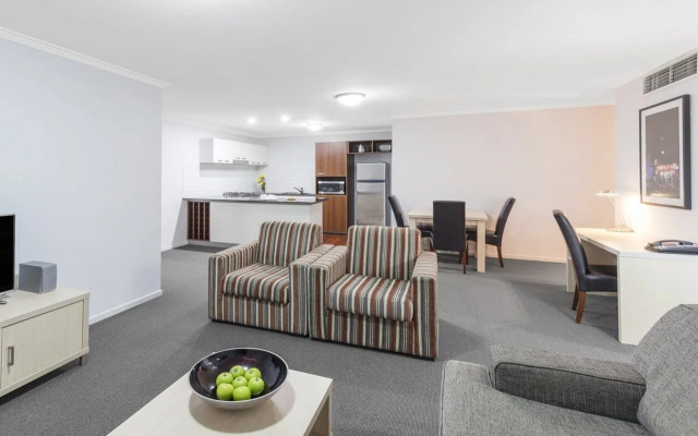 Oaks Brisbane Lexicon Suites