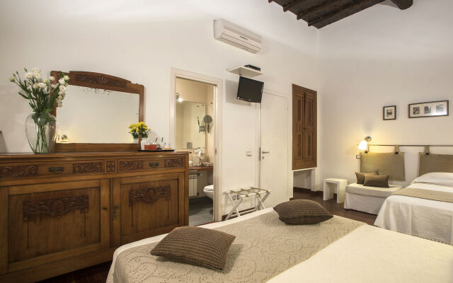 Arco del Lauro Bed & Breakfast