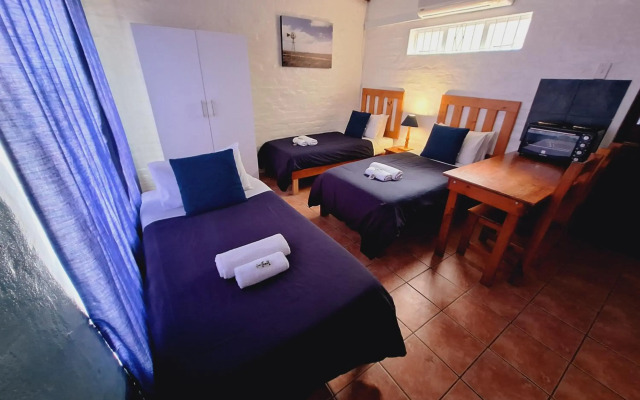 Swartberg Cottages