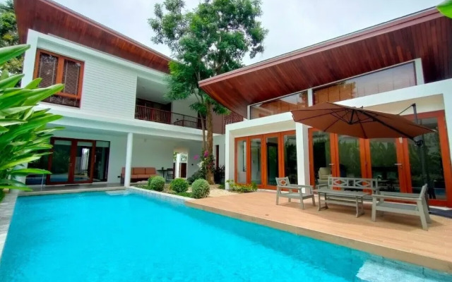 PRAN-A-LUXE Exclusive Pool Villa