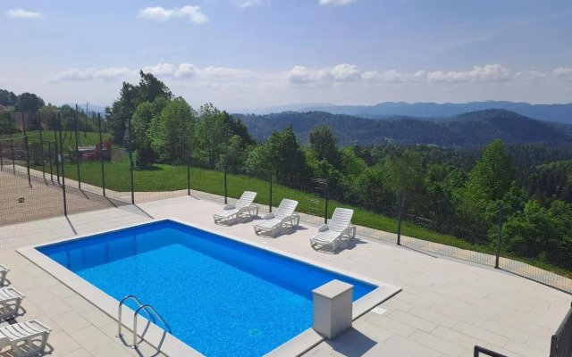 Holiday Home With Hot Tub And Sauna Sabina