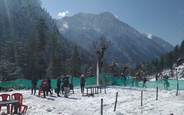 Highland Gojh Kasol - Hostel