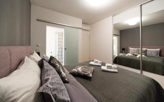 Apartment Garden Terrace