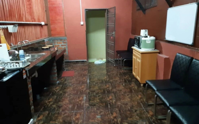 OYO Home 90332 Jentayu Homestay Pontian