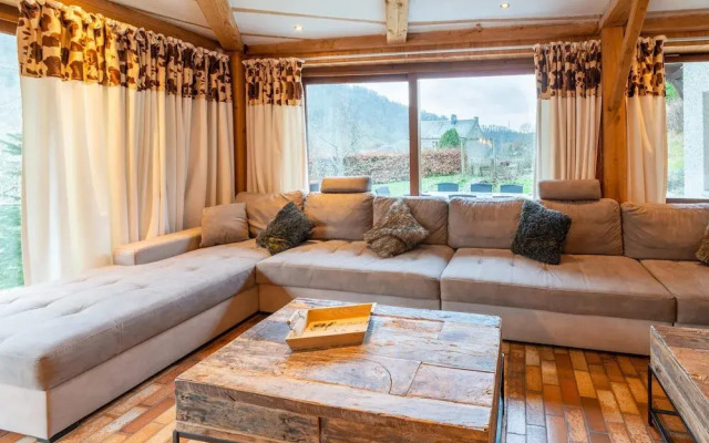 Capacious Holiday Home in Membre With Garden