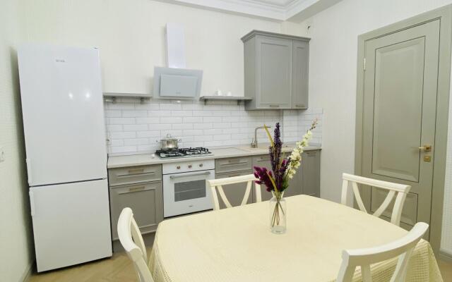 Apartments on 22 M. Khalilova Street