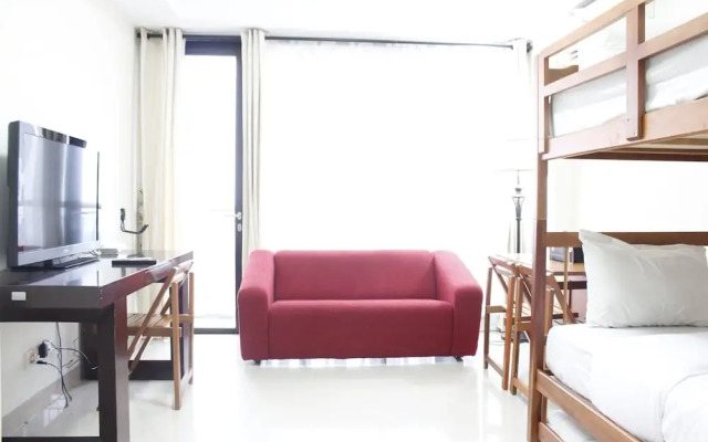 Compact Studio Room at Beverly Dago Apartment near ITB