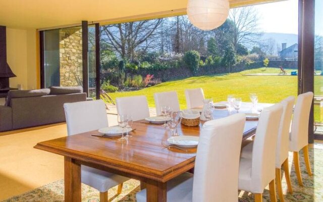 Liiiving In Caminha - Lawny Pool House