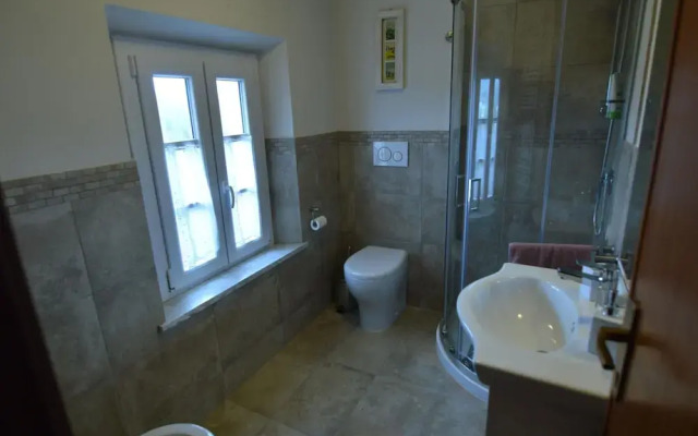 Casina di Andrea With Above Ground Pool, Capannori