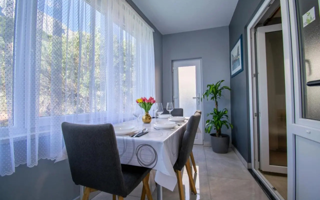 Apartments Hudovernik