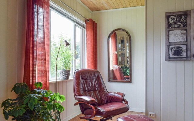 Nice Home in Farsund With Wifi and 3 Bedrooms