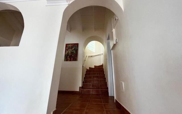 Stunning 4-bed Villa in Gros Islet, St Lucia