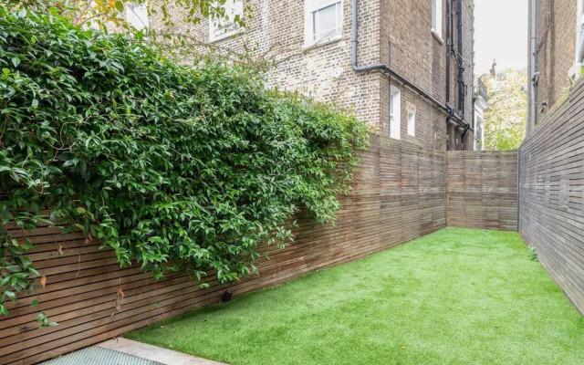 Simon Close by Onefinestay