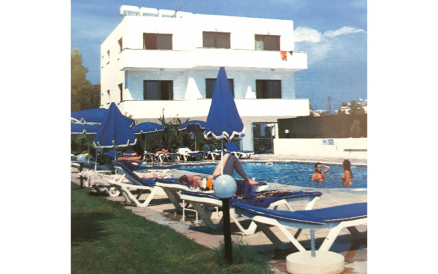 Andries Apartments