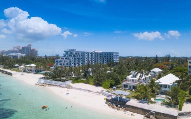 Blue Ocean Village House at Cable Beach