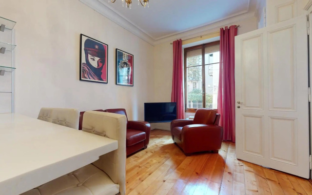 Magnificent two bedroom apartment in a luxury building