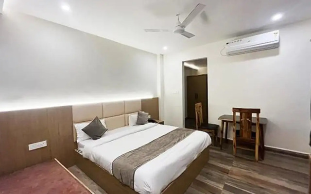 FabHotel Prakash