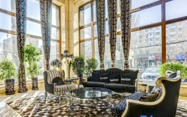 Roman Garden Business Center