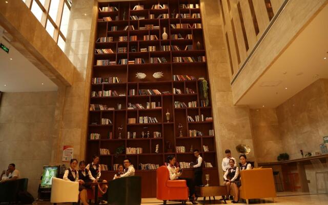 James Joyce Coffetel·Zhengzhou Zhengbian Road Convention and Exhibition Center