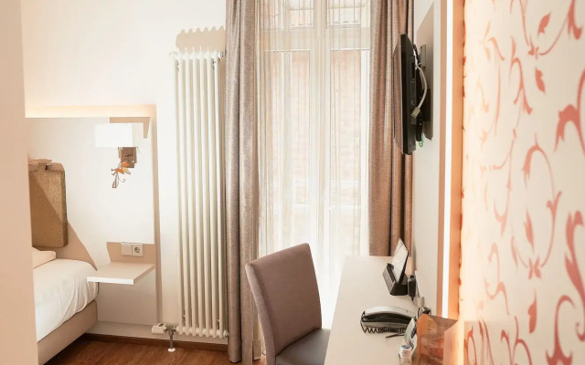 Stadthotel Engel