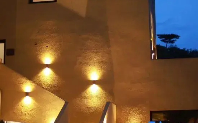 Waterfront Villa Private Tang Homestay (Beijing Badu Heling Branch)