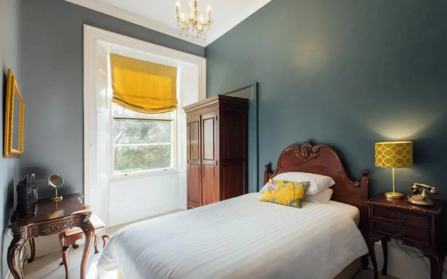 Elm Grove Country House