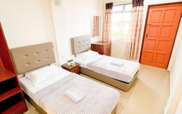 Amzar Motel Cenang