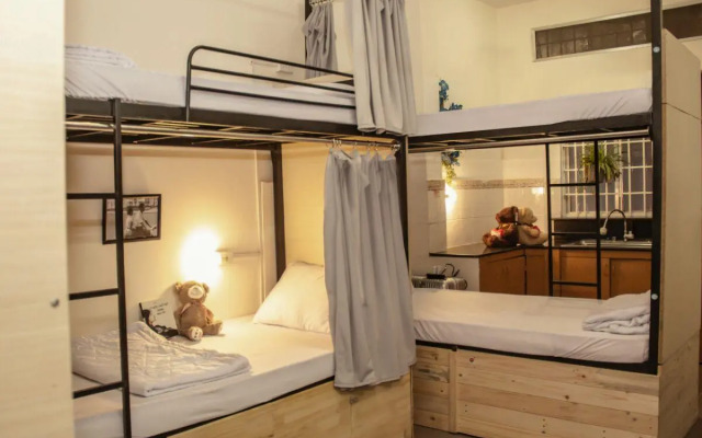 Happy Saigon Hostel