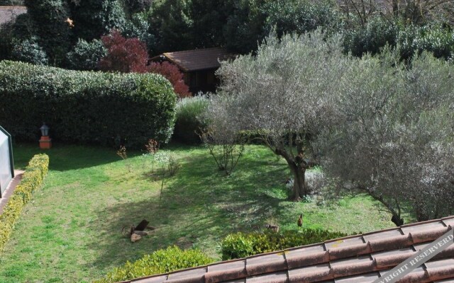 Residence Casale Mostacciano