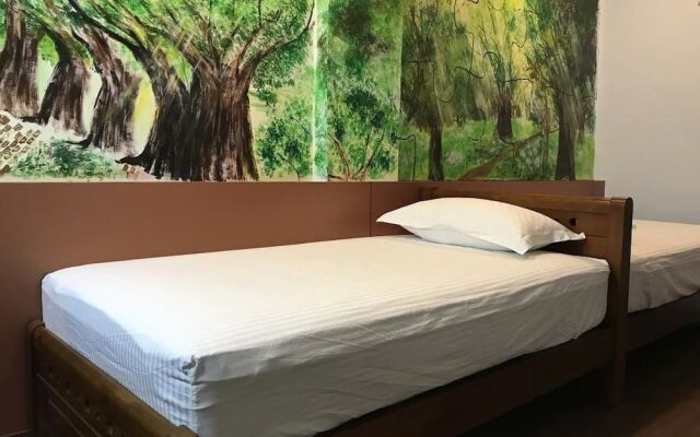 Handy Hostel