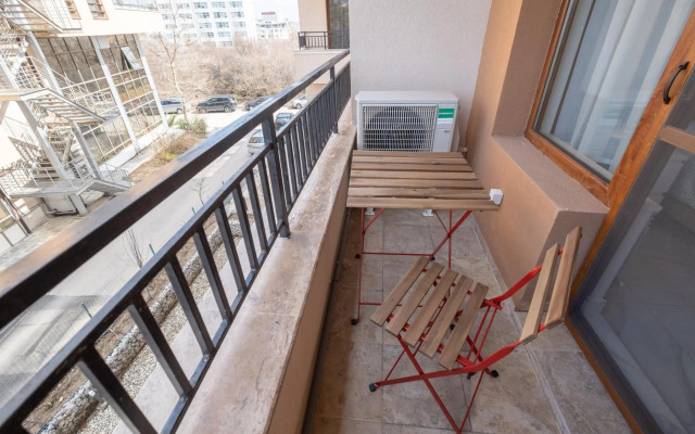 Sunny Dream Apartments