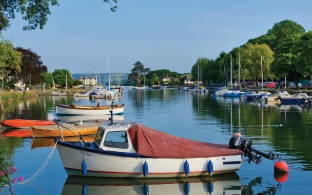 Estuary View