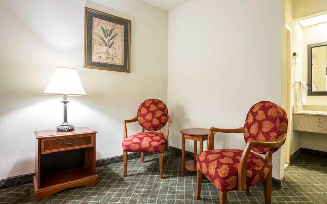 Clarion Inn & Suites