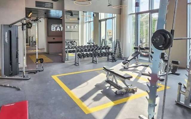Aya - Outstanding 1BR Apartment With Amazing Creek Views