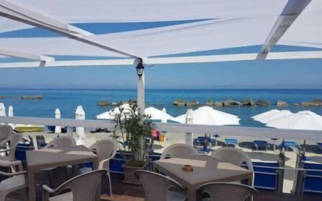 B&B Rometta Beach