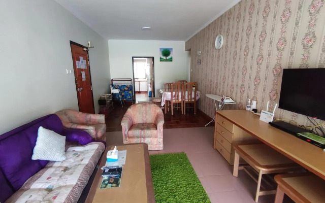 Mary Apt @ Equatorial Hill Resort