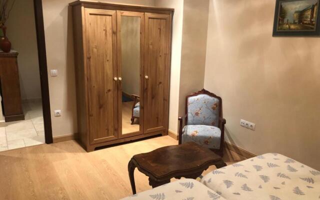 Apartamento con jardin