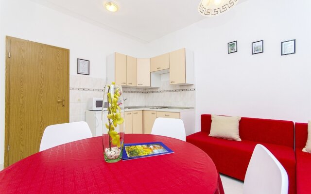 Apartment Smiljana