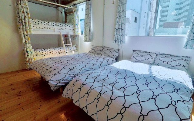 Osaka guesthouse RELASTAY