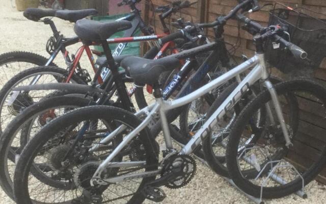 Le Jardin de Rose 24 FEUILLEBERT Romagne 86700