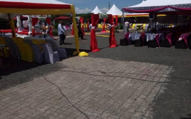 Uhuru 50 Hotel Kasese