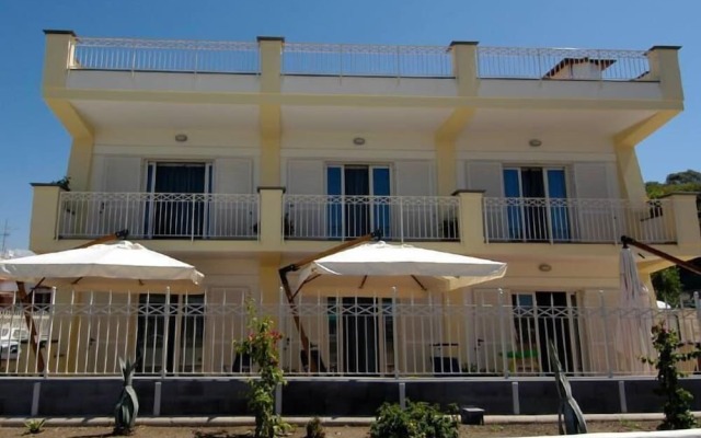 Suites Venustas Park