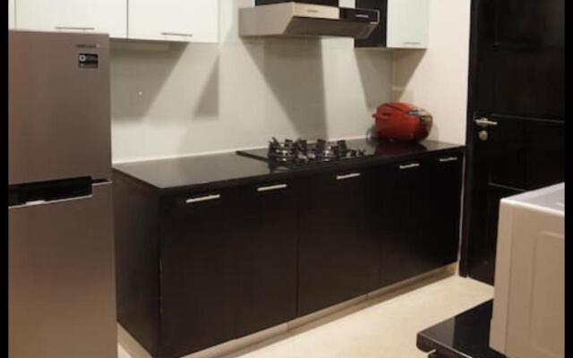 Luxury 2 BR Suite at The Grove-Masterpiece, Epicentrum