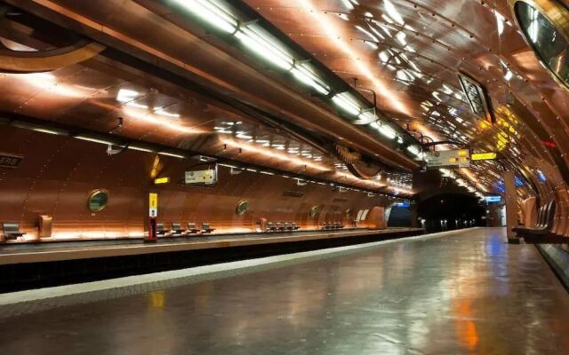 Blue Night International 110