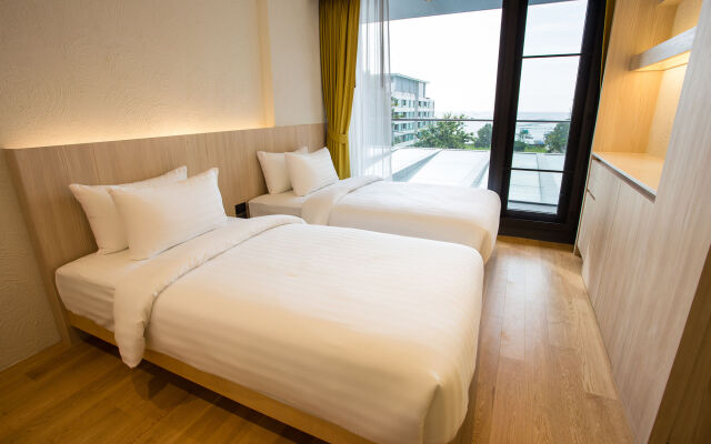 Balcony Seaside Sriracha Hotel & Serviced Apartments (SHA Extra Plus)