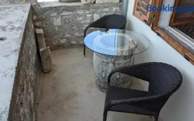 Studio Apartment Portal