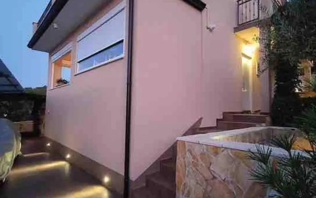 Villa Mala - Pool - Jacuzzi - 5 min. zum Meer