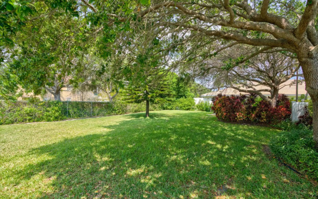Tequesta Palms Inn
